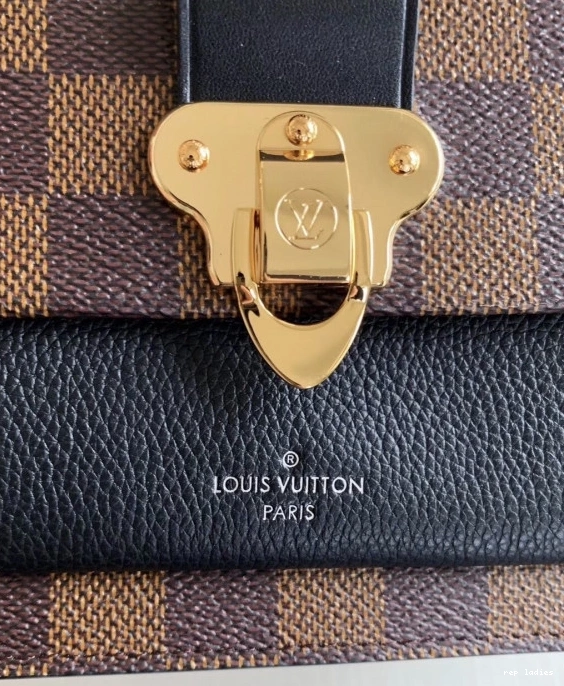 Cheap VUITTON CHAIN VAVIN LOUIS WALLET 0819